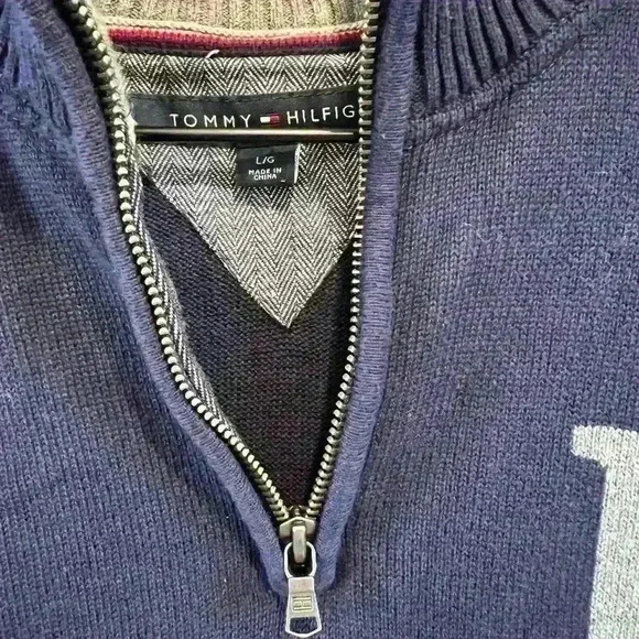 Tommy Hilfiger Men 1/2 Half Zip Mock Turtle Neck H Logo Solid Sweater - Picture 3 of 6